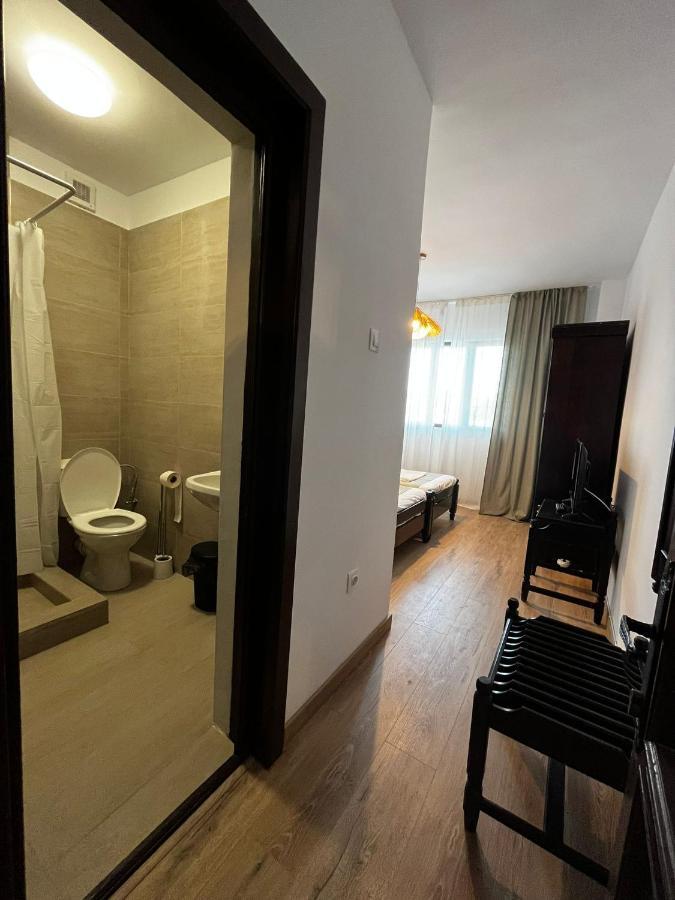 La Conac Hotel Nufaru Kültér fotó