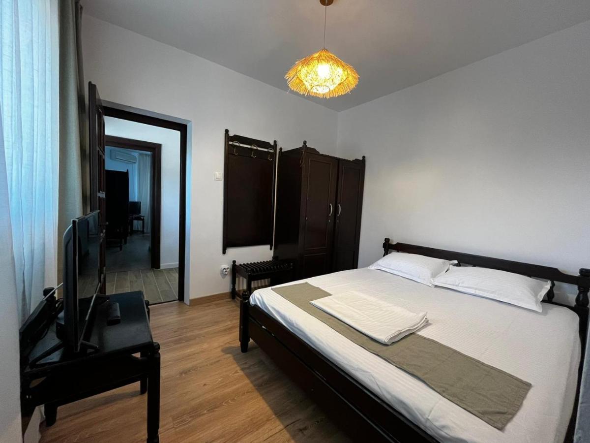 La Conac Hotel Nufaru Kültér fotó