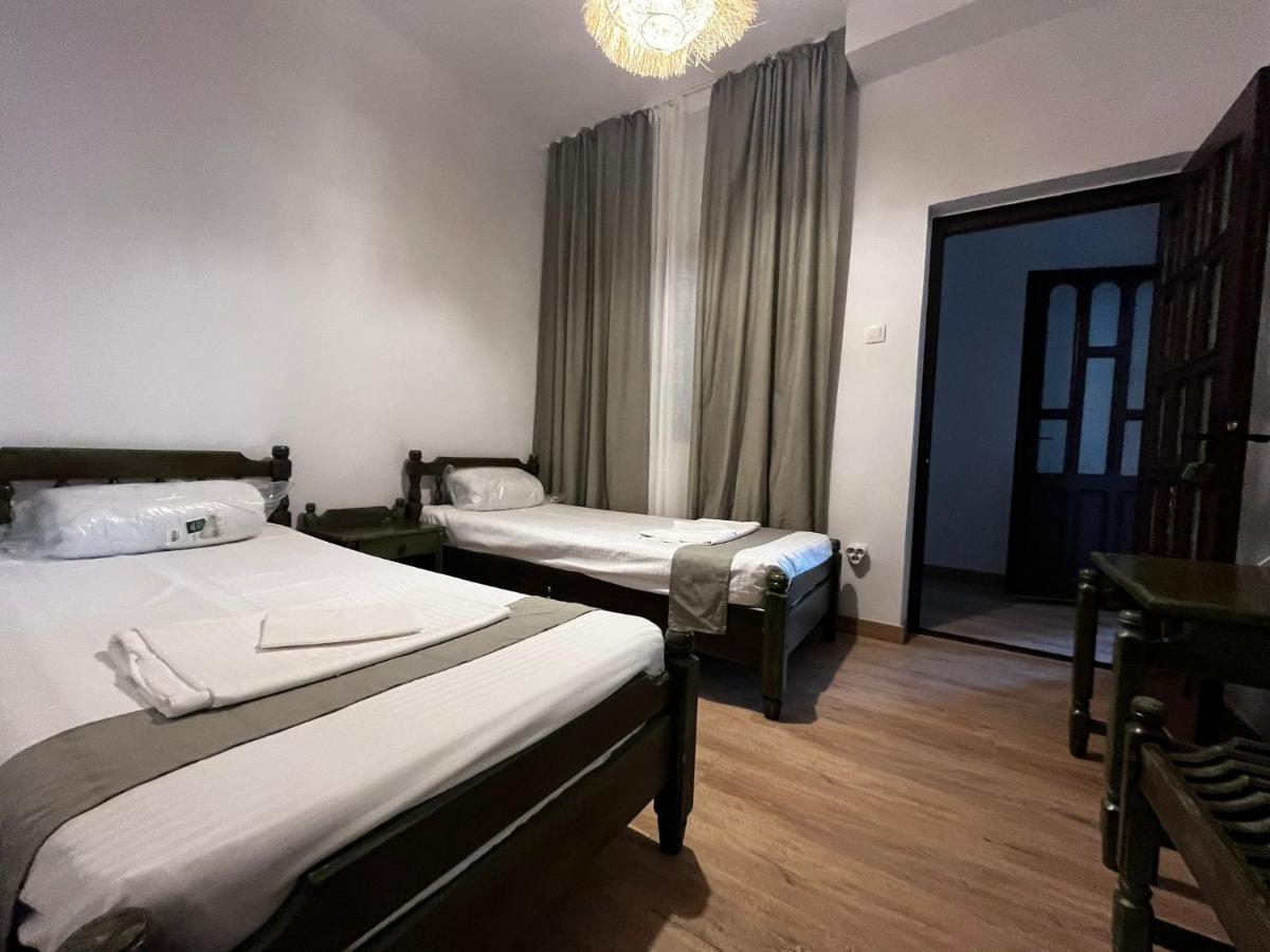 La Conac Hotel Nufaru Kültér fotó