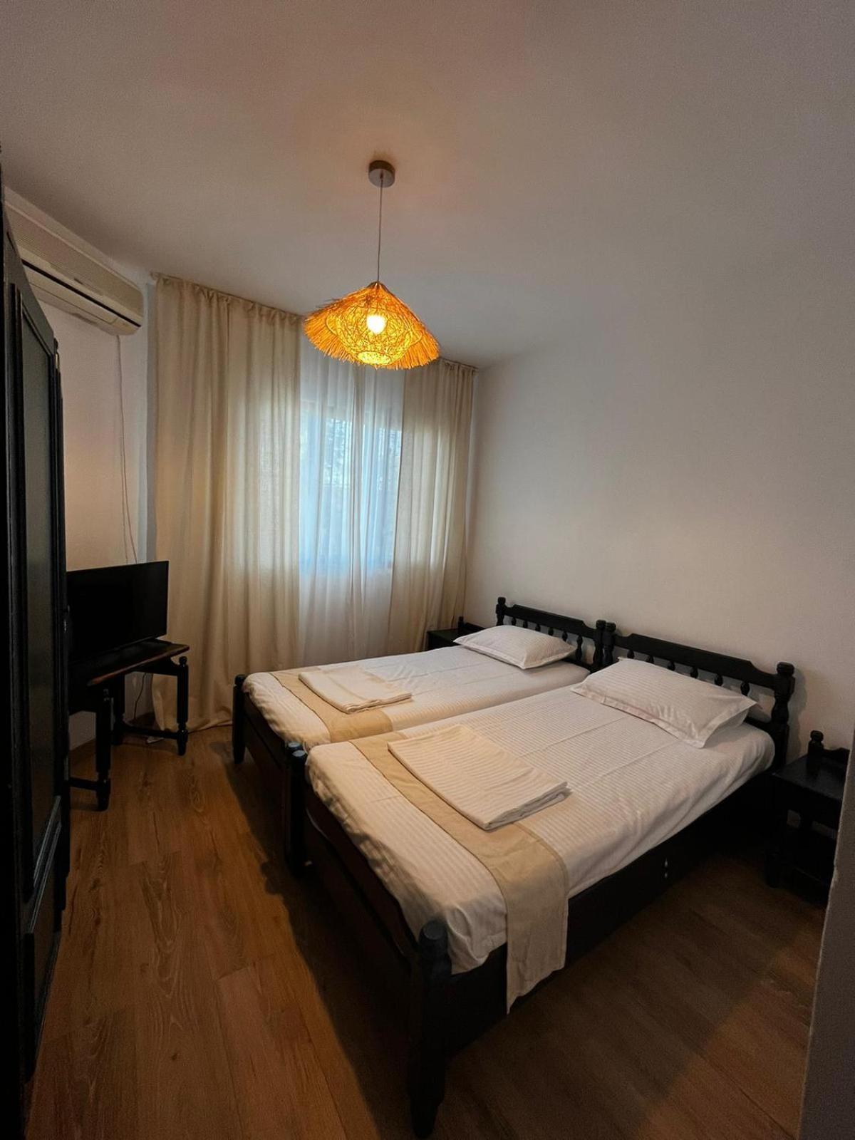 La Conac Hotel Nufaru Kültér fotó
